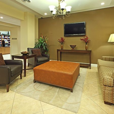 Candlewood Suites Fayetteville By Ihg Interior photo