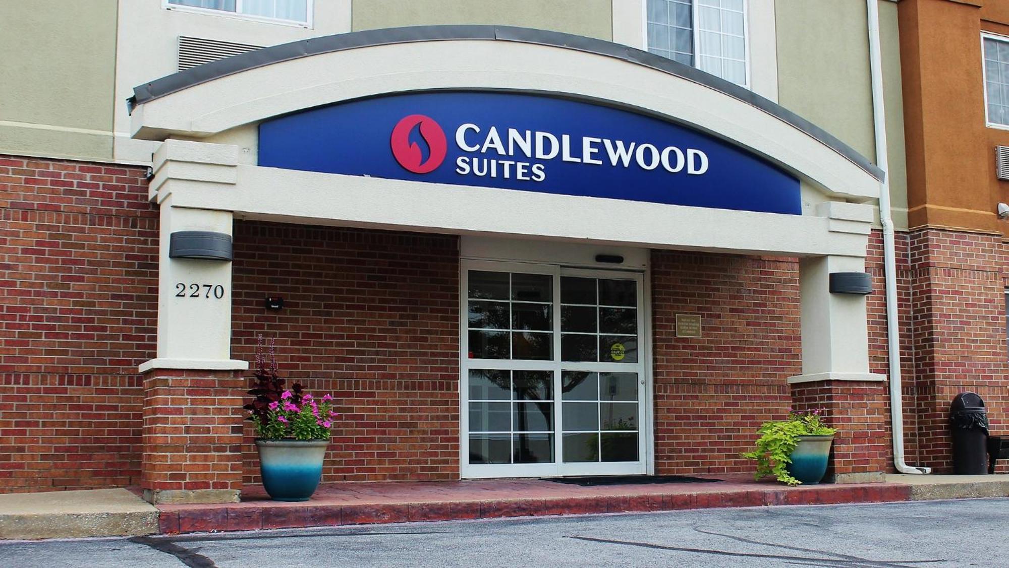 Candlewood Suites Fayetteville By Ihg Exterior photo