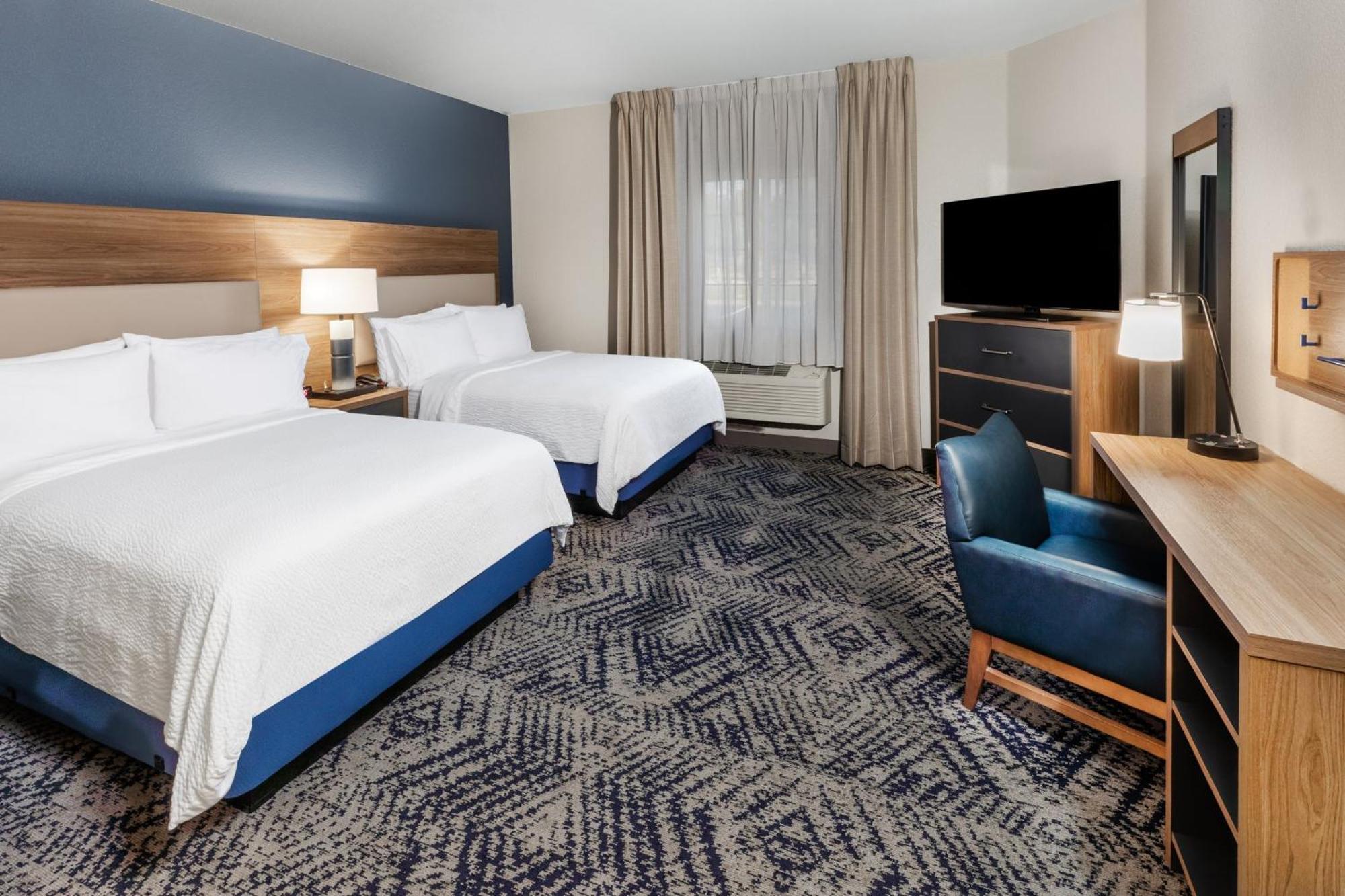 Candlewood Suites Fayetteville By Ihg Exterior photo