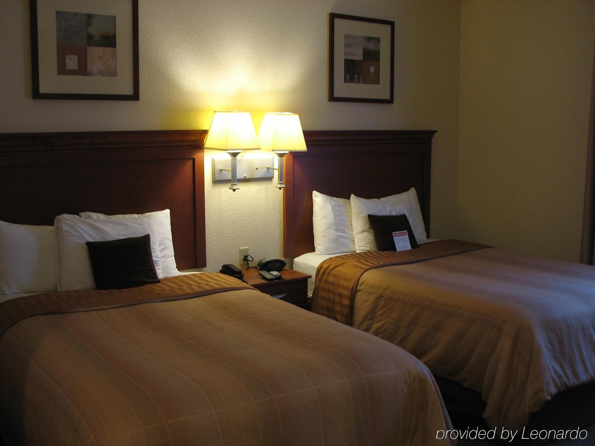 Candlewood Suites Fayetteville By Ihg Room photo