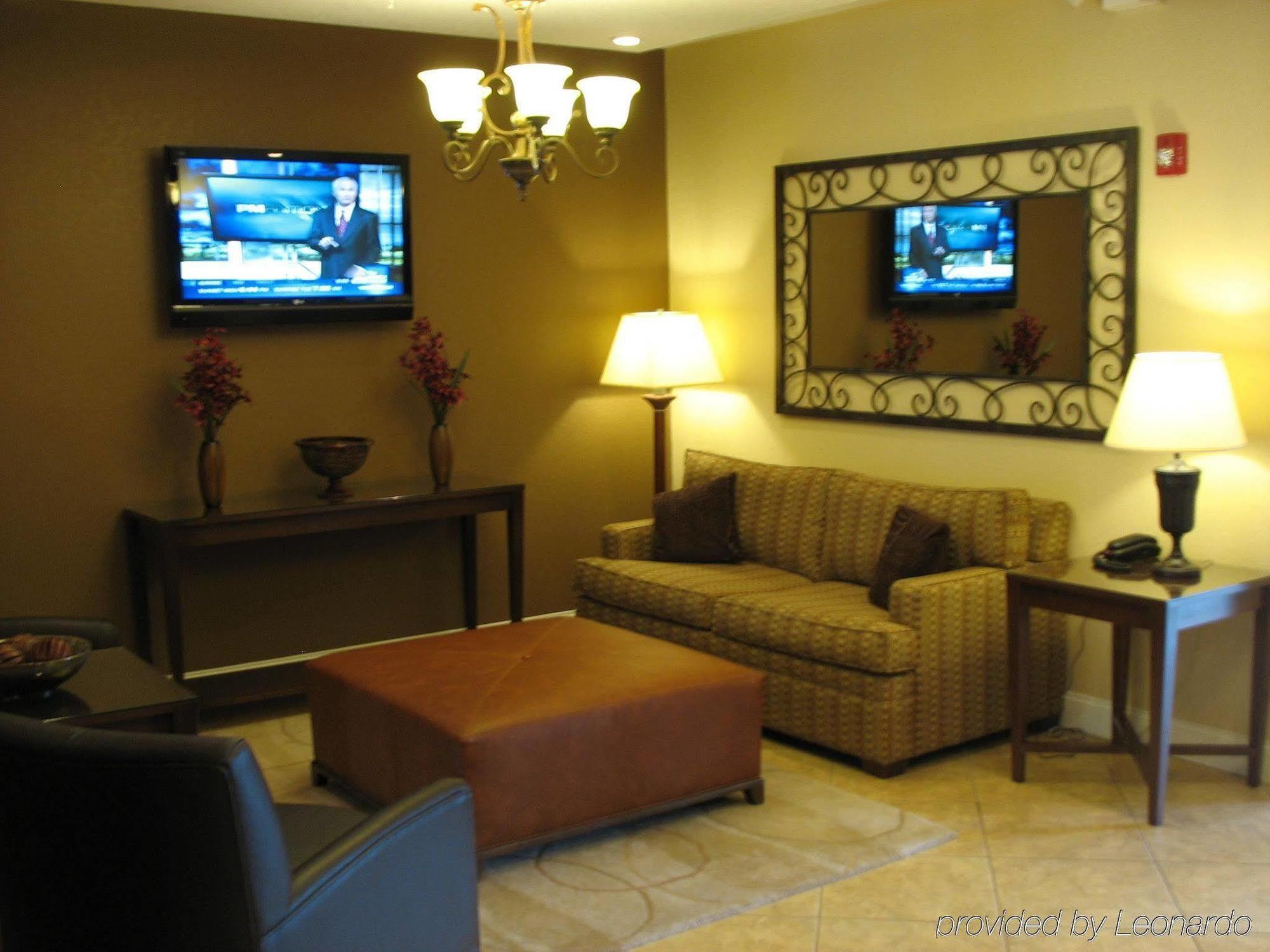 Candlewood Suites Fayetteville By Ihg Interior photo
